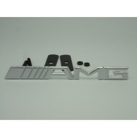 AMG Emblem Kühlergrill