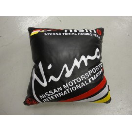Zierkissen Nismo