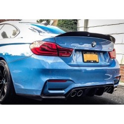 PSM Style Heckspoiler Carbon BMW M4 F82 beschädigt 2